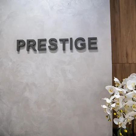 Prestige Mamaia